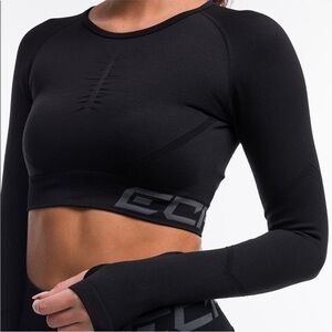 ECHT Arise Scrunch Crop Top Sz M